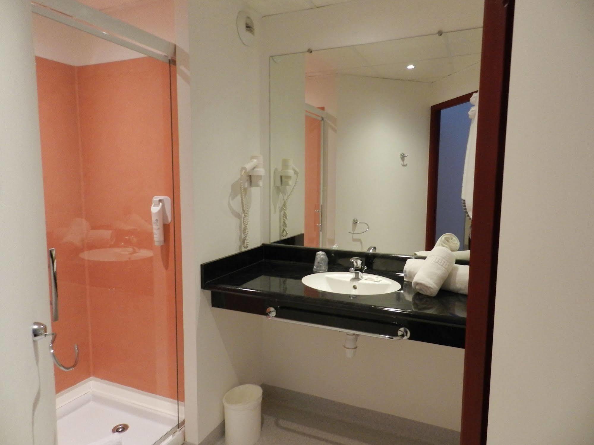 The Originals City, Plume Hotel, Bressuire Ngoại thất bức ảnh